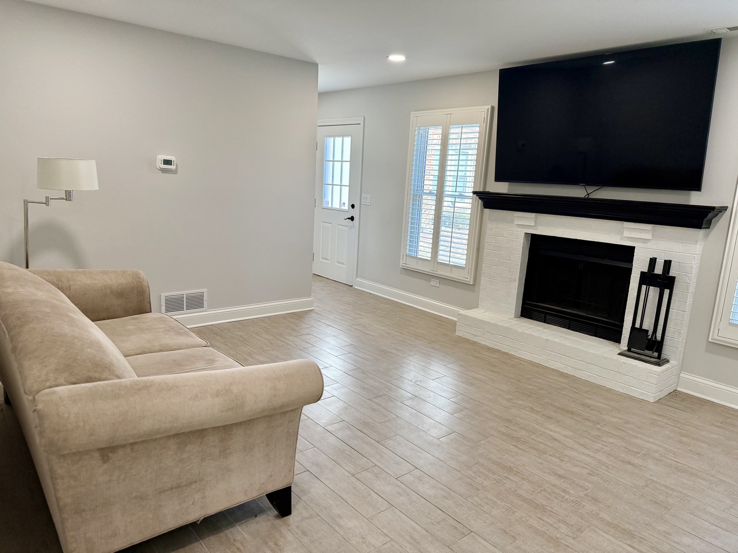 455 Kensington Court