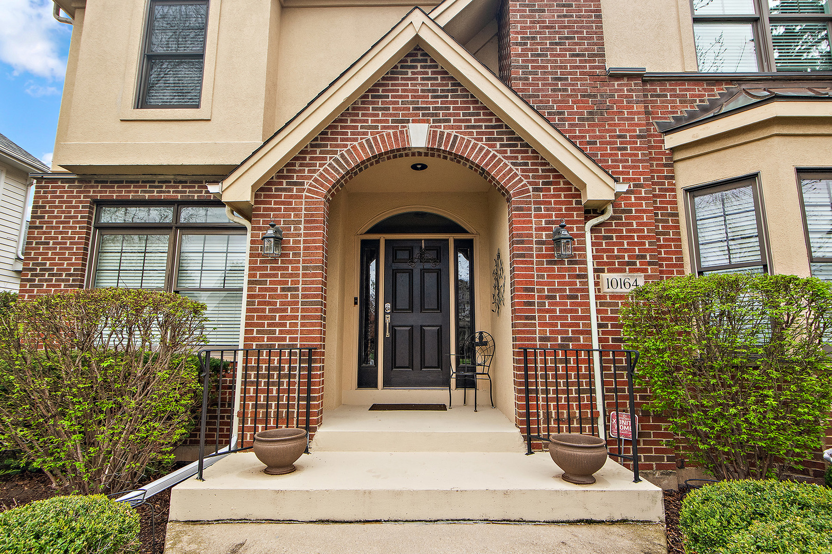 10164 Frankfort Main