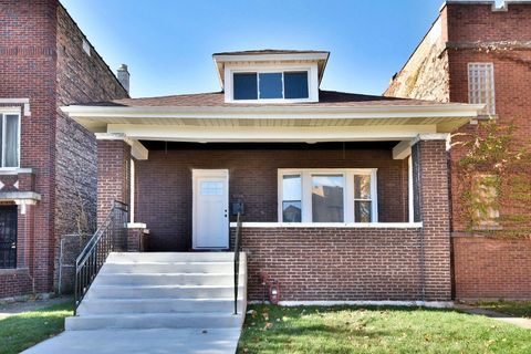 8004 S Ada Street Chicago IL 60620