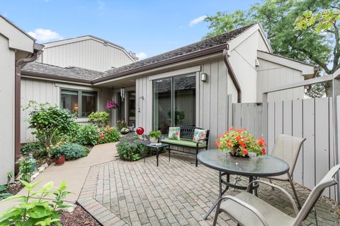 Tiny photo for 68 Thornhill Lane, Lake Barrington, IL 60010 (MLS # 12478360)