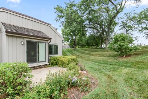 Tiny photo for 68 Thornhill Lane, Lake Barrington, IL 60010 (MLS # 12478360)