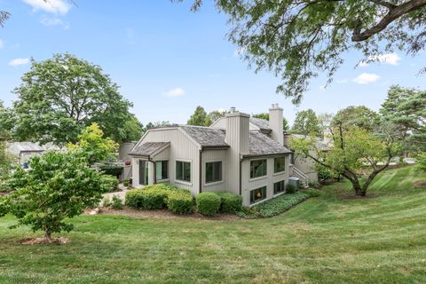 Tiny photo for 68 Thornhill Lane, Lake Barrington, IL 60010 (MLS # 12478360)