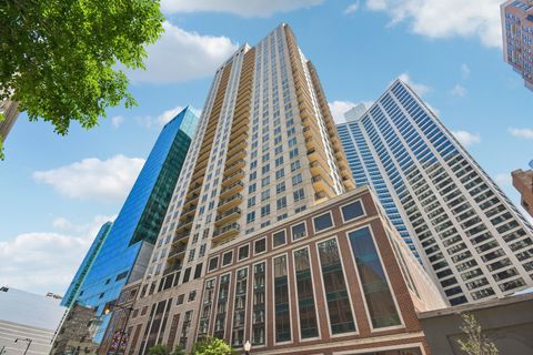 Photo of Chicago, IL 60605 (MLS # 12660456)
