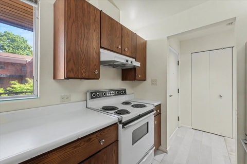 Tiny photo for 107 N Elm Street #205, Champaign, IL 61820 (MLS # 12735077)