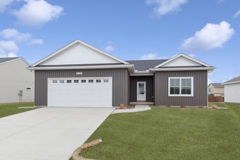 Photo of 4618 W 12th Street, Davenport, IA 52804 (MLS # 12575074)