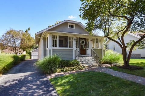 Tiny photo for 805 N Dunton Avenue, Arlington Heights, IL 60004 (MLS # 12768272)