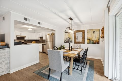 Tiny photo for 10364 Parkside Avenue #C1, Oak Lawn, IL 60453 (MLS # 12508050)