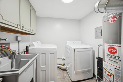 Tiny photo for 10364 Parkside Avenue #C1, Oak Lawn, IL 60453 (MLS # 12508050)