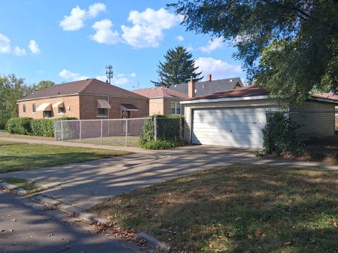 Tiny photo for 10557 S Racine Avenue, Chicago, IL 60643 (MLS # 12488984)