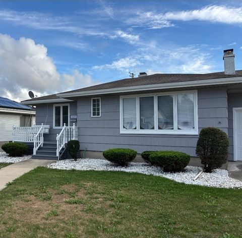 Tiny photo for 519 E 161st Street, South Holland, IL 60473 (MLS # 12486545)