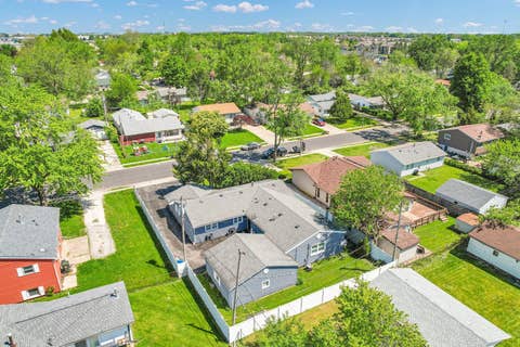 Tiny photo for 1309 Eureka Street, Urbana, IL 61801 (MLS # 12723502)