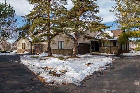 Tiny photo for 6430 OLD HUNTERS RUN #0, Rockford, IL 61114 (MLS # 12533719)