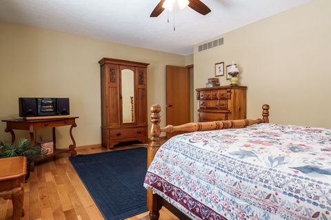 Tiny photo for 6430 OLD HUNTERS RUN #0, Rockford, IL 61114 (MLS # 12533719)