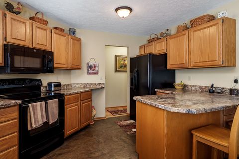 Tiny photo for 6430 OLD HUNTERS RUN #0, Rockford, IL 61114 (MLS # 12533719)