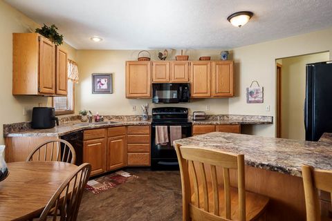 Tiny photo for 6430 OLD HUNTERS RUN #0, Rockford, IL 61114 (MLS # 12533719)