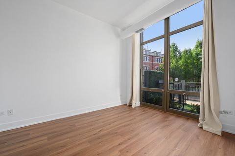 Tiny photo for 1000 N Kingsbury Street #107, Chicago, IL 60610 (MLS # 12587288)