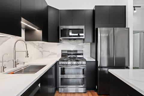 Tiny photo for 1000 N Kingsbury Street #107, Chicago, IL 60610 (MLS # 12587288)