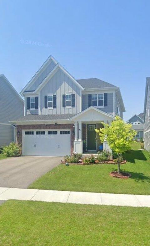 Tiny photo for Hawthorn Woods, IL 60047 (MLS # 12625101)