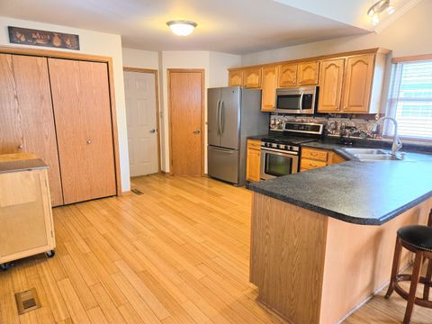 Tiny photo for 130 S McGinty Street, Diamond, IL 60416 (MLS # 12604967)