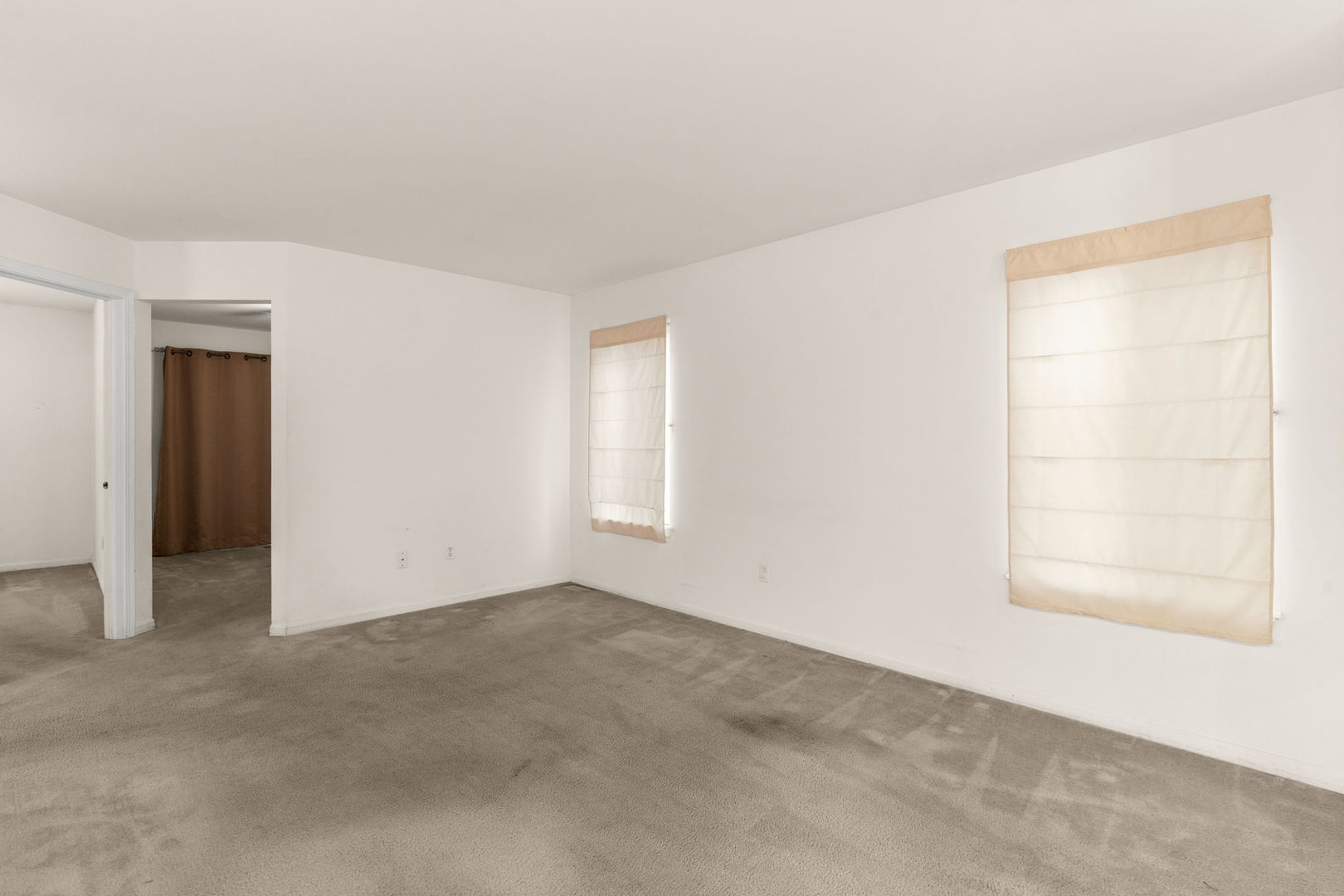 22148 W Plymouth Circle