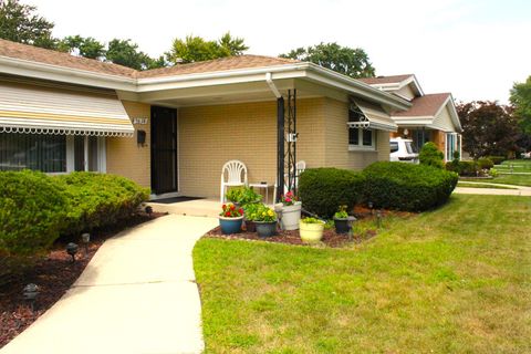 A home in Oak Lawn