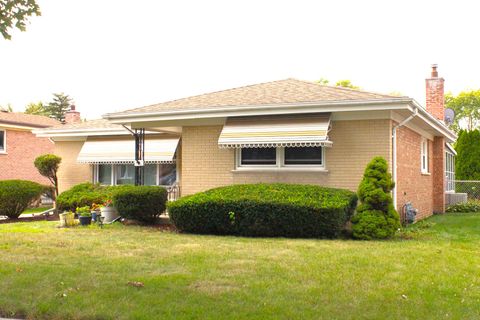 A home in Oak Lawn