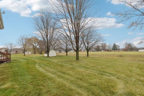 Tiny photo for 915 Beaver Pond Drive, Marengo, IL 60152 (MLS # 12520574)