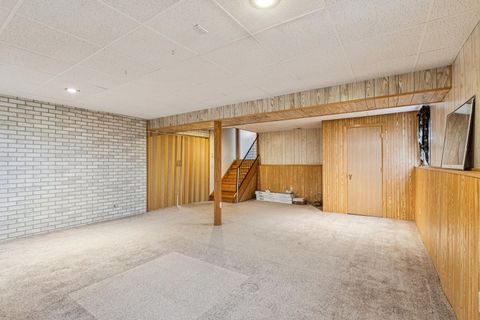 Tiny photo for 915 Beaver Pond Drive, Marengo, IL 60152 (MLS # 12520574)