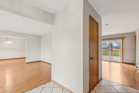 Tiny photo for 915 Beaver Pond Drive, Marengo, IL 60152 (MLS # 12520574)