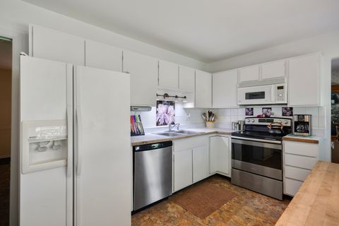 Tiny photo for 778 Darlington Lane, Crystal Lake, IL 60014 (MLS # 12674751)