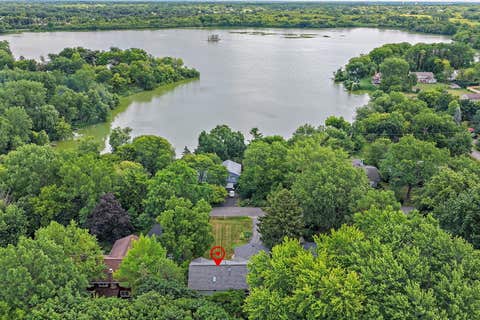 Photo of 910 Division Street, Barrington, IL 60010 (MLS # 12714134)