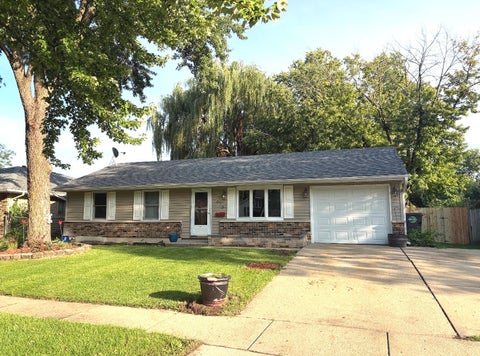 Photo of 415 Krause Avenue, Streamwood, IL 60107 (MLS # 12736019)