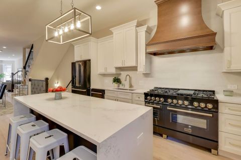 Tiny photo for 4938 S Vincennes Avenue, Chicago, IL 60615 (MLS # 12507228)