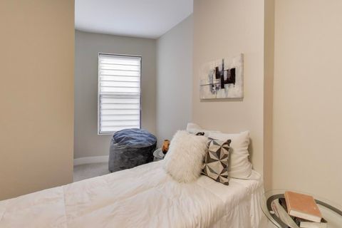 Tiny photo for 4938 S Vincennes Avenue, Chicago, IL 60615 (MLS # 12507228)