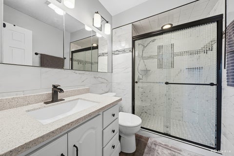 Tiny photo for 15619 Lorel Avenue, Oak Forest, IL 60452 (MLS # 12770577)
