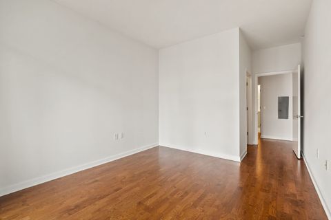Tiny photo for 1235 S Prairie Avenue #807, Chicago, IL 60605 (MLS # 12502653)