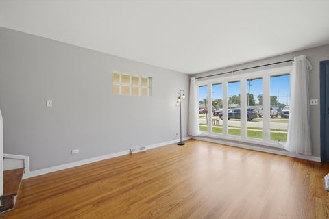 Tiny photo for 8404 45th Street, Lyons, IL 60534 (MLS # 12692583)