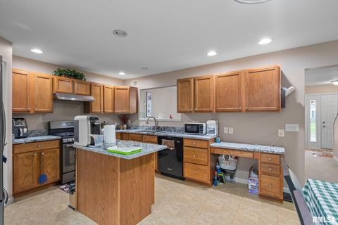 Tiny photo for 5312 HILLANDALE Road, Davenport, IA 52806 (MLS # QC4266005)