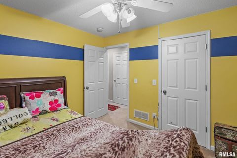 Tiny photo for 5312 HILLANDALE Road, Davenport, IA 52806 (MLS # QC4266005)