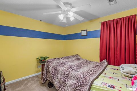 Tiny photo for 5312 HILLANDALE Road, Davenport, IA 52806 (MLS # QC4266005)