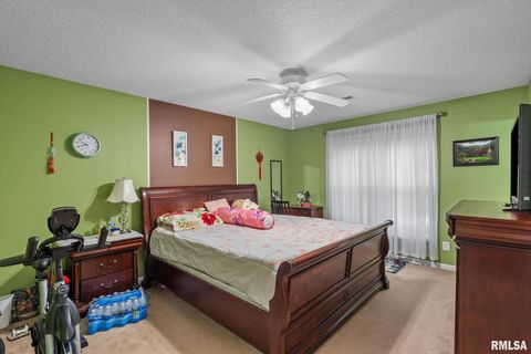 Tiny photo for 5312 HILLANDALE Road, Davenport, IA 52806 (MLS # QC4266005)