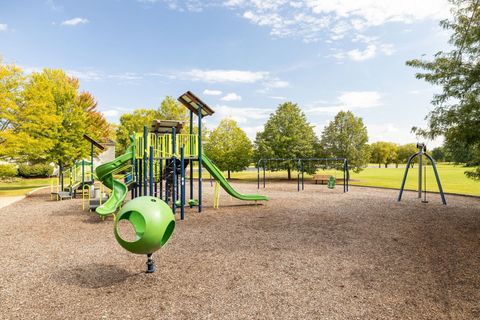 Tiny photo for 3311 Fairmont Avenue, Naperville, IL 60564 (MLS # 12525346)