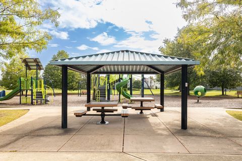 Tiny photo for 3311 Fairmont Avenue, Naperville, IL 60564 (MLS # 12525346)