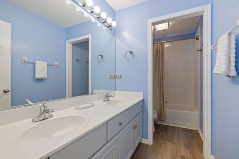 Tiny photo for 3311 Fairmont Avenue, Naperville, IL 60564 (MLS # 12525346)