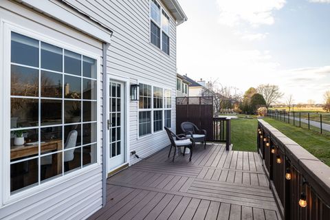 Tiny photo for 3311 Fairmont Avenue, Naperville, IL 60564 (MLS # 12525346)