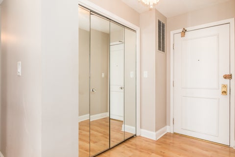 Tiny photo for 4601 W Touhy Avenue #506, Lincolnwood, IL 60712 (MLS # 12793116)