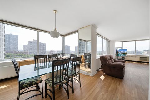 Tiny photo for 4250 N Marine Drive #1235, Chicago, IL 60613 (MLS # 12558320)