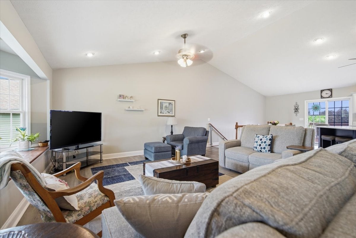2706 Stratmoor Drive