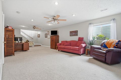 Tiny photo for 2706 Stratmoor Drive, Bloomington, IL 61705 (MLS # 12650283)