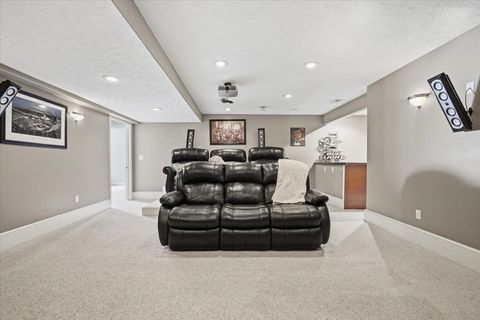 Tiny photo for 2706 Stratmoor Drive, Bloomington, IL 61705 (MLS # 12650283)